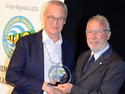 Ranieri chua xót vì bị Leicester City sa thải