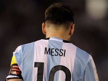 Messi: 'Tôi nói vào không khí'