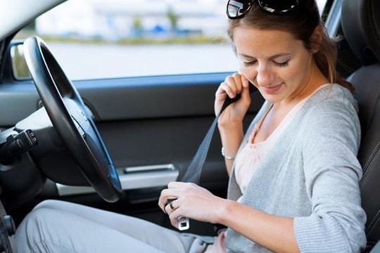 Dây đai an toàn trên ôtô hoạt động thế nào?