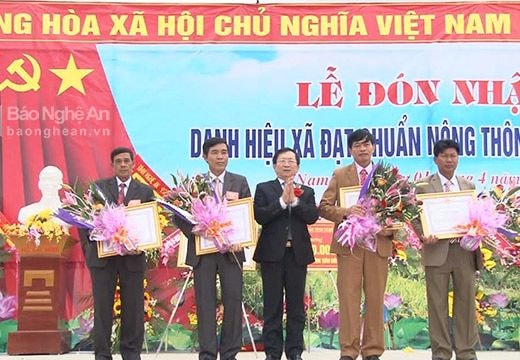 Nam Thái (Nam Đàn) đón nhận danh hiệu xã đạt chuẩn NTM