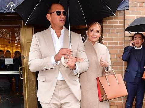 Jennifer Lopez vui tình mới