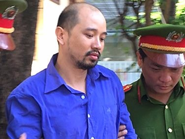 Từ dân chơi thành tay buôn ma túy cho quán bar