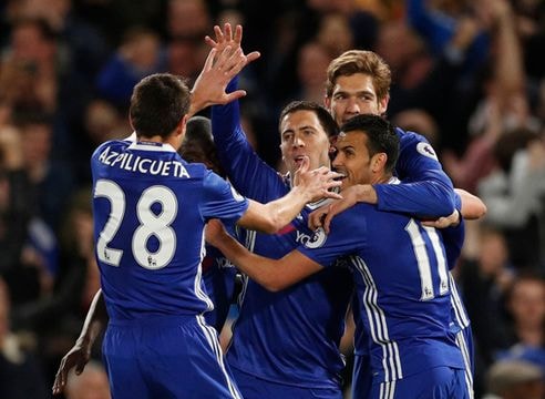 Hazard lập cú đúp, Chelsea đánh bại Man City