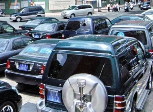 Thủ tướng yêu cầu hạn chế sắm ô tô, trang thiết bị đắt tiền