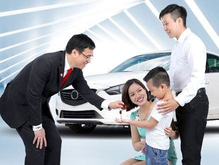 Vay mua ô tô, coi chừng rủi ro cháy túi