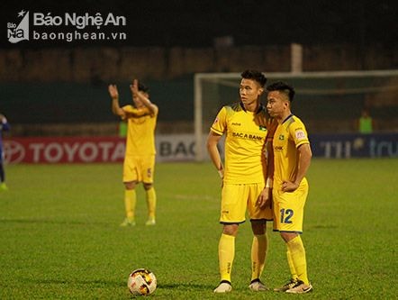 HLV của CLB TP Hồ Chí Minh ấn tượng với tiền vệ Khắc Ngọc