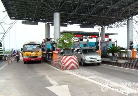 Tích cực triển khai thu phí cầu đường theo hình thức không dừng