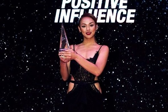 Mai Ngô, Châu Bùi đoạt giải Ảnh hưởng châu Á 2017