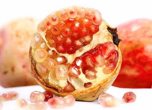 Trị gàu bằng vỏ quả lựu