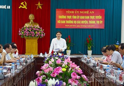 Bí thư Tỉnh ủy: Vẫn còn tình trạng 'đùn' việc lên cấp trên