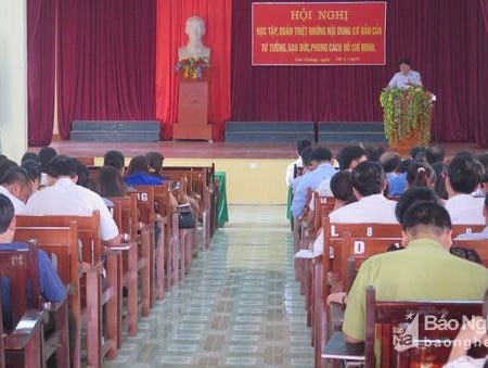 Quán triệt Chỉ thị 05 cho chi bộ khối cơ quan