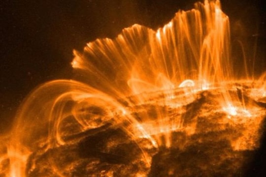 Văn thư cổ giúp dự báo...bão Mặt trời