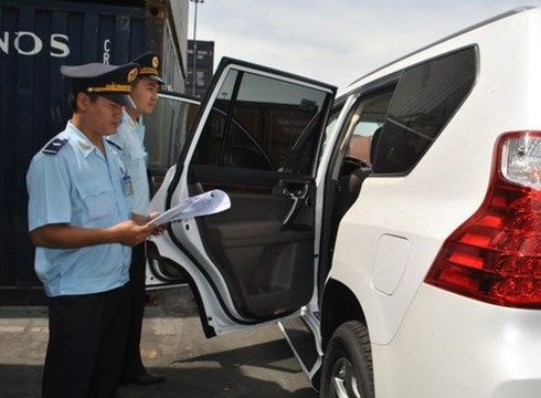Ô tô nhập tăng đột biến, Hải quan yêu cầu 'truy' nguồn gốc