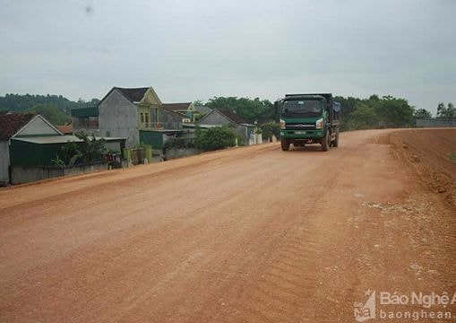 Đê Tả Lam ở Thanh Chương cơ bản hoàn thành trước mùa lũ