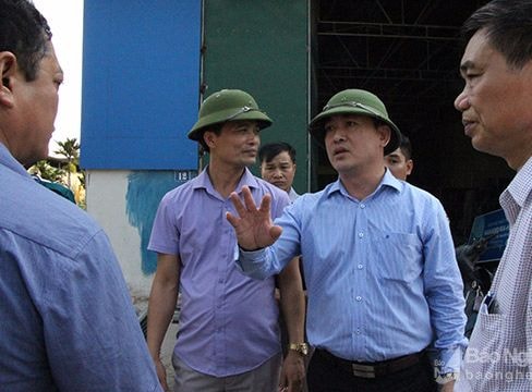 Lãnh đạo Thành ủy Vinh trực tiếp chỉ đạo giải tỏa các điểm ách yếu