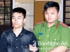 Đôi bạn tù, 'hoàn lương' rủ nhau đi cướp tài sản của người chạy xe ôm