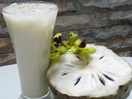 Mãng cầu xiêm có thể gây nhiễm độc gan hoặc thận