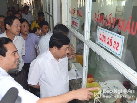 Chủ tịch UBND tỉnh: Nghệ An tạo điều kiện tối đa cho các bệnh viện tự chủ