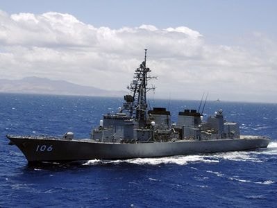 Chiến hạm Nhật diễn tập cùng tàu sân bay Mỹ đang đến Triều Tiên