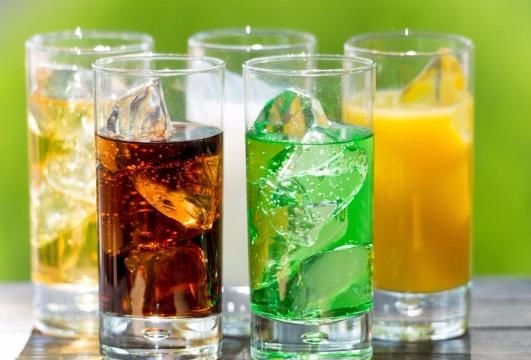 Đồ uống ăn kiêng nguy hiểm hơn cả đồ uống có đường?