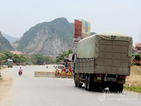 Đường nối QL1A - Nghĩa Đàn - Thái Hòa vừa thông xe đã cấm