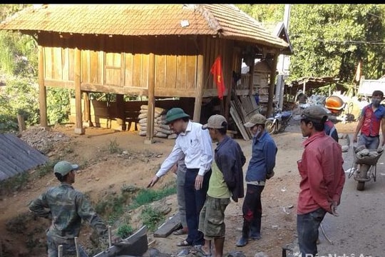 Kỳ Sơn: Luân chuyển 17 vị trí trong đội ngũ cán bộ công chức cấp huyện