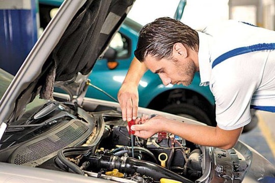 Ô tô bốc cháy: Đâu là nguyên nhân