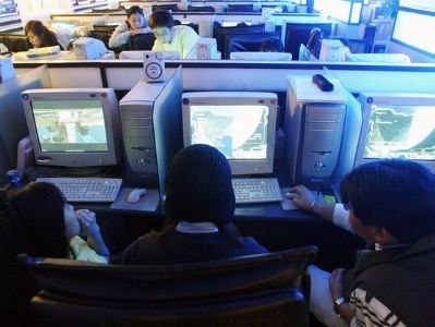 4 triệu đồng một giờ dạy chơi game