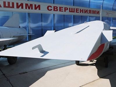 Những vũ khí uy lực của quân đội Nga