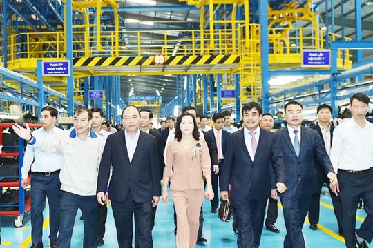 Vị thế Việt Nam sau 42 năm thống nhất