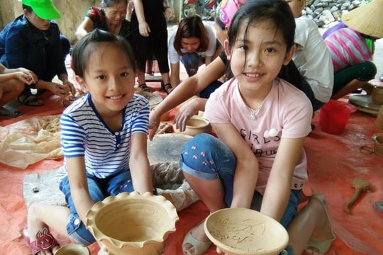 Du lịch trải nghiệm ở làng Nồi