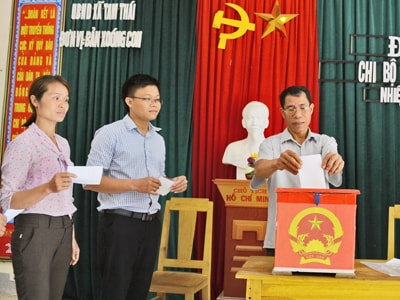 Kinh nghiệm 'giảm yếu' ở Đảng bộ Tương Dương