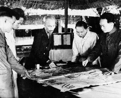 Chủ tịch Hồ Chí Minh với chiến dịch Điện Biên Phủ
