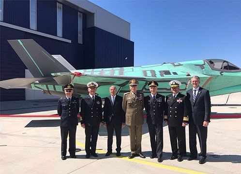 Lần đầu tiên máy bay chiến đấu F-35B được lắp ráp tại Italia