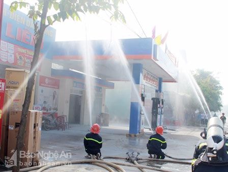 Tập huấn nghiệp vụ PCCC cho các đơn vị kinh doanh, dịch vụ