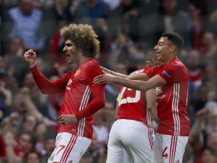 Man Utd vào chung kết Europa League