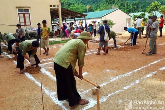 300 triệu đồng hỗ trợ xây nhà bán trú cho học sinh vùng đặc biệt khó khăn