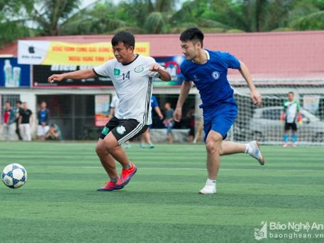 Khai mạc Giải bóng đá phong trào Vinh League