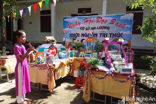 Sôi nổi ngày hội đọc sách ở huyện miền núi Kỳ Sơn