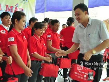 Ra mắt Điểm sơ cấp cứu Chữ thập đỏ tại Diễn Châu