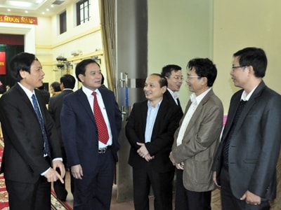 Xây dựng hình ảnh người đảng viên Nghệ An mẫu mực, có uy tín trong dân