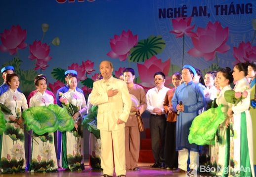 Khai mạc Hội diễn Câu hò nối những dòng sông 2017