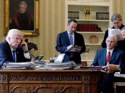 Chiến dịch tranh cử của Trump bị tố liên lạc với Nga ít nhất 18 lần