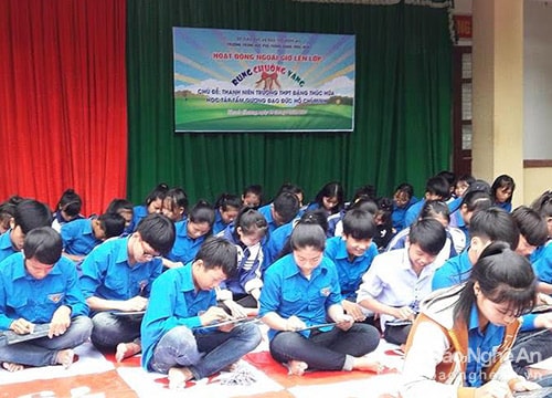 Sôi nổi hội thi rung chuông vàng về chủ đề Bác Hồ