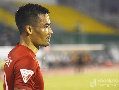V.League 2017: Đếm phút, nói chuyện nội binh