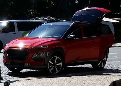 Hyundai Kona - đối thủ mới của Mazda CX-3 lần đầu lộ diện