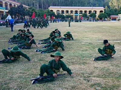 Học kỳ quân đội- sân chơi thiết thực ngày hè