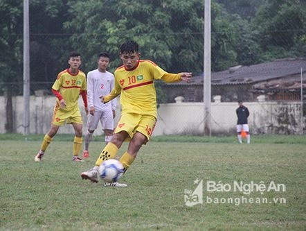 Ngôi sao Giải bóng đá Cúp Báo Nghệ An được U16 Việt Nam triệu tập
