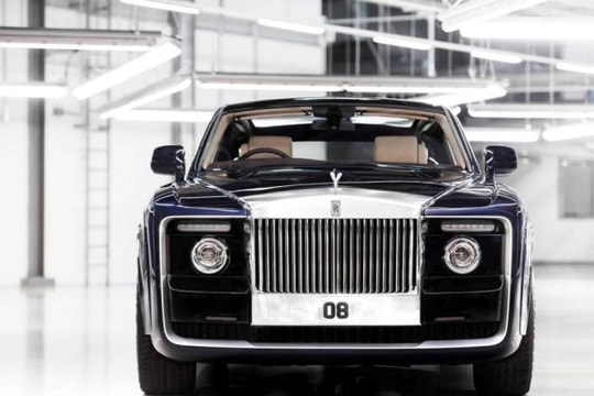 Rolls-Royce ra mắt xe siêu sang lấy cảm hứng từ du thuyền