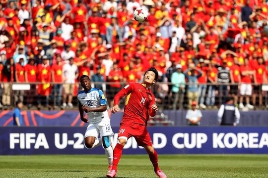 FIFA: Cổ động viên Việt Nam đã tạo nên một bầu không khí tuyệt vời tại World Cup